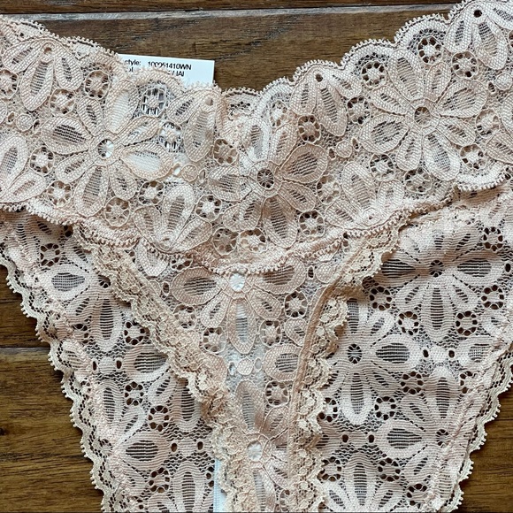 5/$25 NEW! Jenni Intimates cream lace thong panties PLUS SIZE OSFM (1X-3X) - Picture 11 of 13